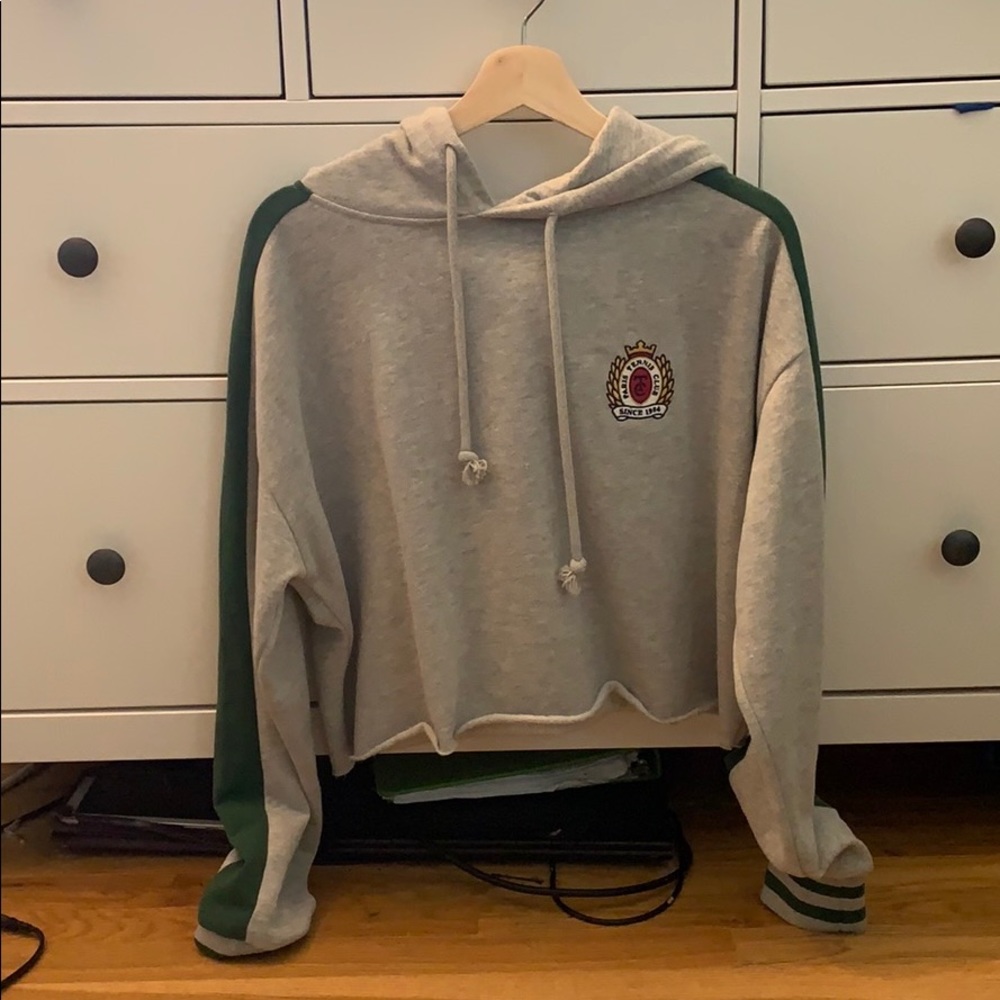 LA Hearts Striped Sleeve Cropped Hoodie